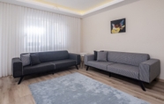 Others 7 Modern and Central Flat With Balcony in Maltepe