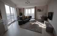 Khác 4 Stylish 2-bedroom Apartment Near Mall of Istanbul