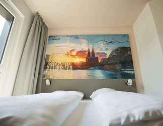 อื่นๆ 2 B&B Hotel Köln-City