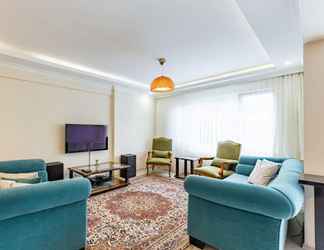 Others 2 Pleasant Flat With Balcony in Moda Kadikoy