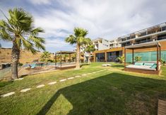 Others 4 Comfy Villa With Shared Pool and Gym in Milas