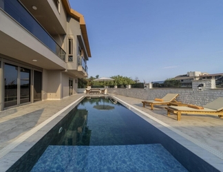 Others 2 Luxury Villa With Private Pool Close to Lara Beach