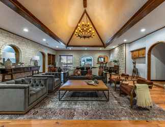 Others 2 9T Ranch by Boutiq in Gonzales