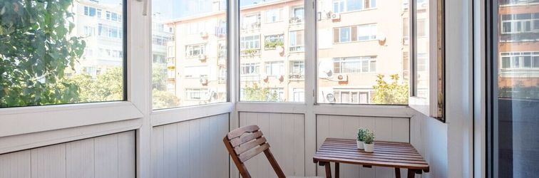 Lain-lain Chic Flat With Balcony Near Moda Shore