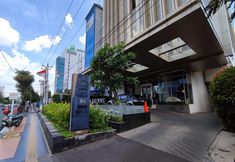 Others 2 New Furnished Studio Room Apartment At Warhol (W/R) Residences