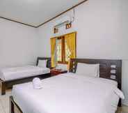 Others 5 Big And Comfy Studio At Graha Wishnu Guest House