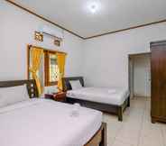 Others 3 Big And Comfy Studio At Graha Wishnu Guest House