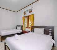 Others 3 Comfort Stay Studio Room At Graha Wishnu Guest House