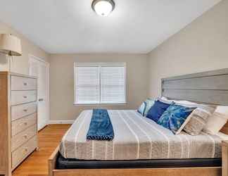 Others 2 Spacious 2BR Duplex - Near Uptown Charlotte