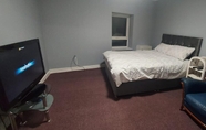 Khác 3 2 Bedrooms Apartment in Main Street Mexborough