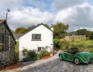 Lain-lain 2 The Stables - Charming 15th-century Rural Bolthole