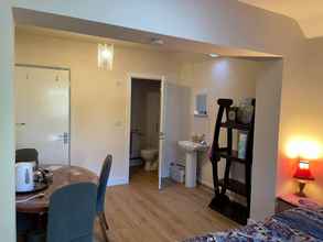 Lain-lain 4 Beautiful 1-bed Studio Lickey Hills, Birmingham