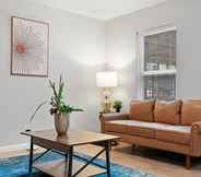 Others 7 Stylish 1BR Near UT Highland Evonify