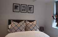 Others 2 Whole Apartment 5mins to East Croydon & Concierge