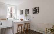 Others 5 The Hammersmith Nook - Captivating 5bdr Flat