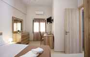 Lain-lain 4 Aretousa apt Cosy Stay Just 20m From the Beach