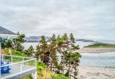 其他 4 Breathtaking Ocean Views and Luxurious Décor - Exquisite Coastal Retreat