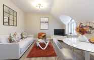 Khác 4 Elliot Oliver - Stylish Loft Style 2 Bedroom Apartment With Parking