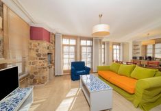 기타 7 Glamorous Hotel Room Near Hadrian s Gate