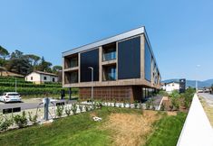Others 4 Elegant Stylish Apartment in a new Modern Complex