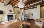 Others 3 Jacopo Farmhouse Apartment in Wine Resort in Lucca