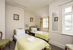 Others 7 Charming 2BD Garden House - Hammersmith