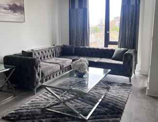 Lainnya 2 Luxury Stunning 1-bed Apartment in London