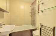 Others 3 Homely 1-bed Apartment in Vibrant Zone 3 London