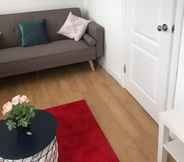 Lainnya 3 Stunning 5-bed House in Erith, Greater London