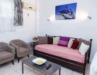 Lainnya 2 Cozy apartment in Pireas