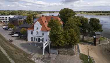 Others 4 Traditionshaus by Zollenspieker Fährhaus