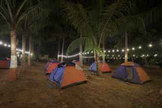 อื่นๆ 4 Tents N' Trails