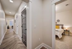 Lain-lain 2 FRONTDESK 534 E Rich St Apts Downtown Columbus
