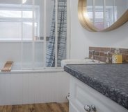 Others 4 Langland Road - 1 Bedroom - Mumbles