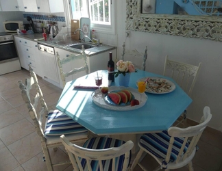 Others 2 Greek Island Style 2 Bedroom Villa With Pool