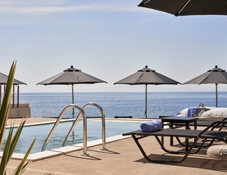 Lain-lain 2 Beachfront Alassa Villas w Private Pools Complex