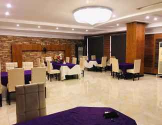 Lainnya 2 Royaute Luxury Hotel Sialkot