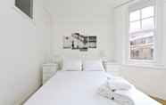 อื่นๆ 6 Delightful Apartment in the Heart of Westminster by Underthedoormat