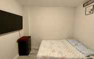 Others 6 Toronto Furnished Rooms
