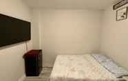 อื่นๆ 6 Toronto Furnished Rooms