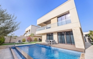 Lain-lain 2 WelHome - Luxe Villa With Private Pool Near The Beach