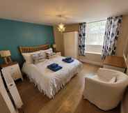 Others 3 Llys Aeron Guest House