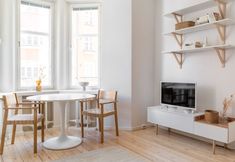Others 3 Peaceful and central studio apartment