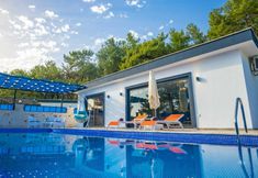 Khác 2 Vibrant Villa With Pool Backyard Jacuzzi in Kas