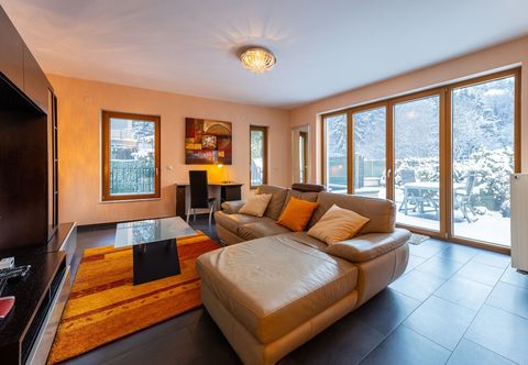 기타 Spacious 2BR Apt w Terrace Pkg Near DT