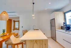 Others 5 Super Spacious Condo With Private Picuzzi