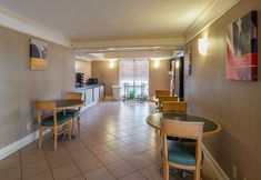 Others 7 Motel 6 Grand Prairie, TX - Interstate 30