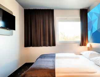 Lain-lain 2 B&B HOTEL Duisburg Hbf-Nord