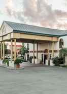 Imej utama Days Inn by Wyndham New Braunfels