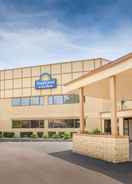 Primary image Days Inn & Suites by Wyndham Madison Heights MI